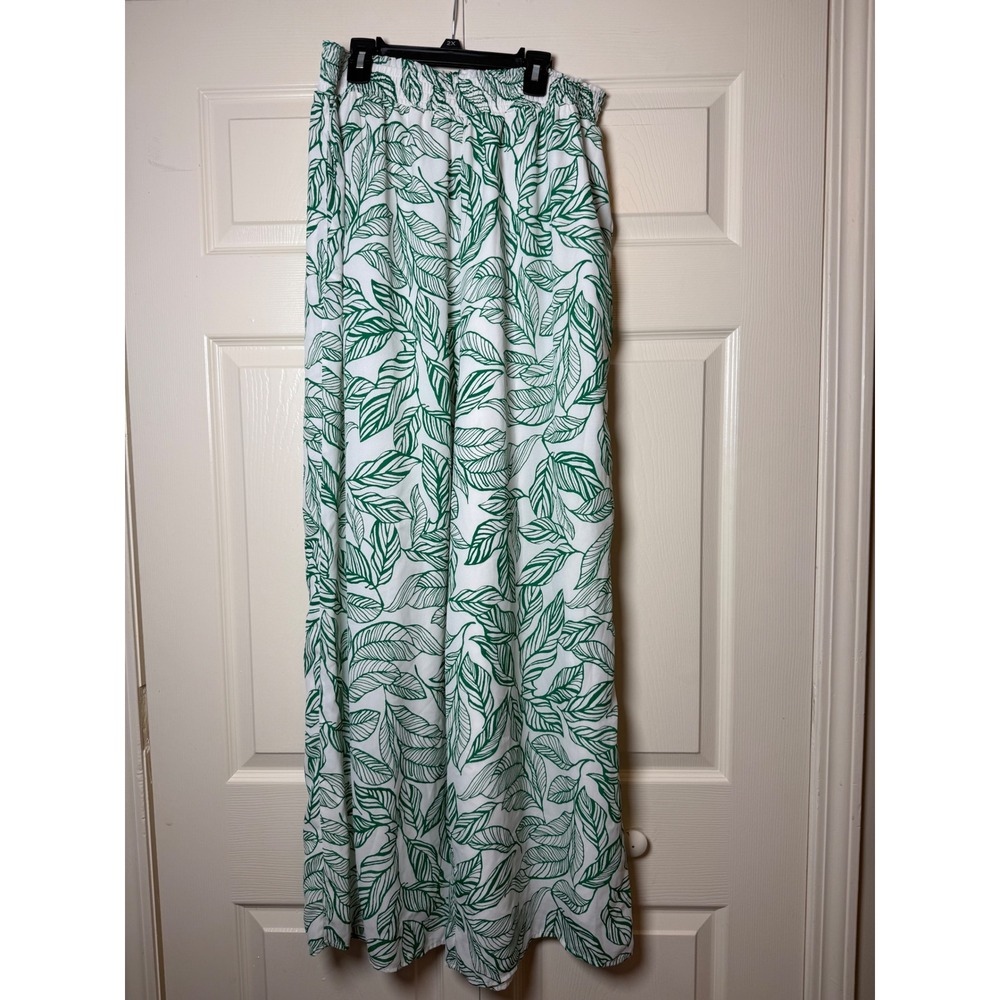 Pink Lily Green Leaf Patterned Wide Leg Pants